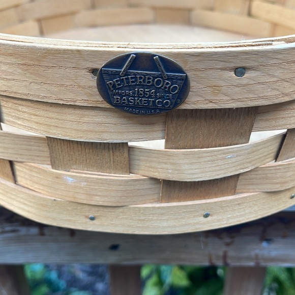 Vintage PETERBORO BASKET CO. Round Basket - Picture 2 of 4